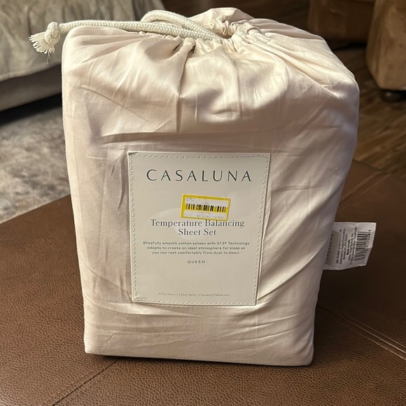 Casaluna Other - Casaluna Cream Temperature Balancing Sheet Set